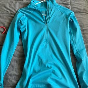 Nike quarter zip fitted top